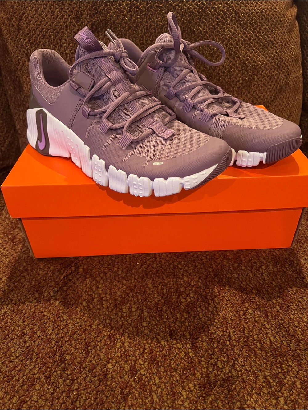 Nike Free Metcon 5 Women’s Sneakers. Violet Dust/Rush Fuchsia